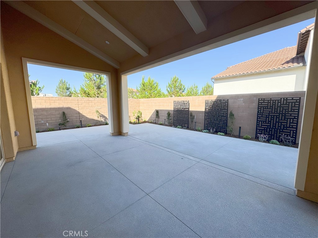 groves - Residential Lease