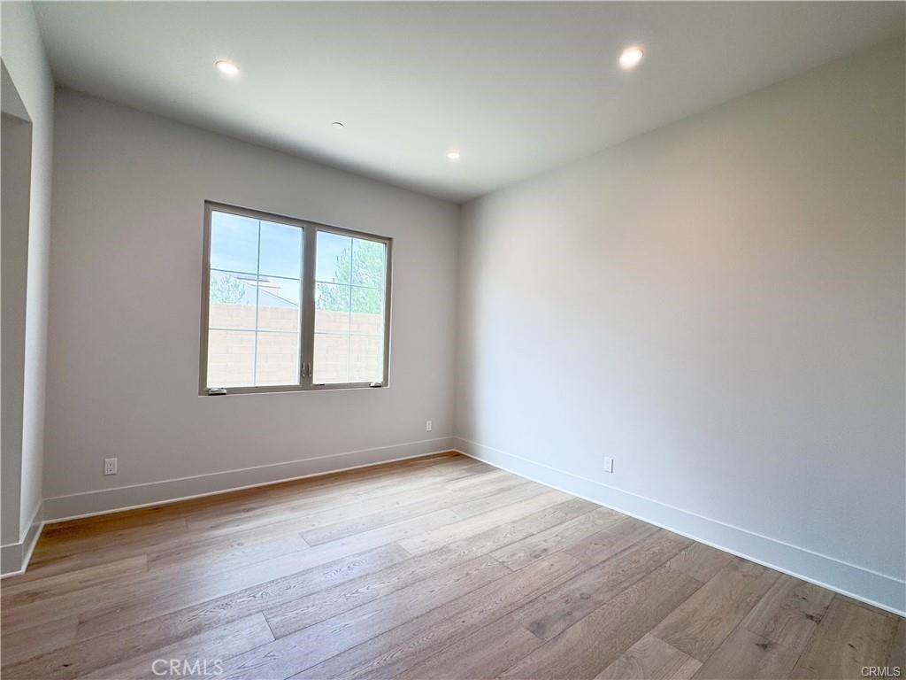 groves - Residential Lease