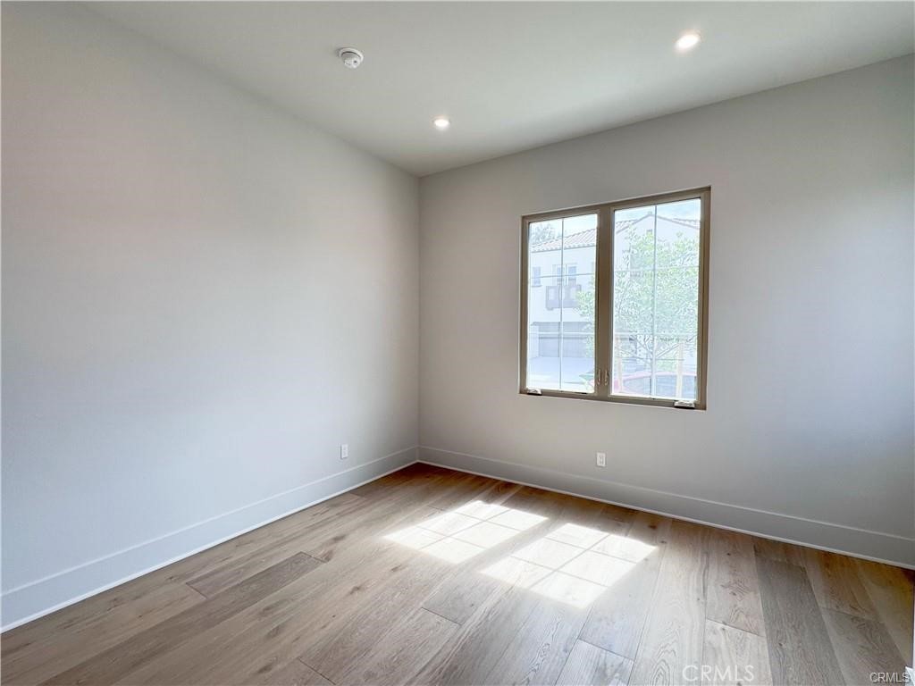groves - Residential Lease
