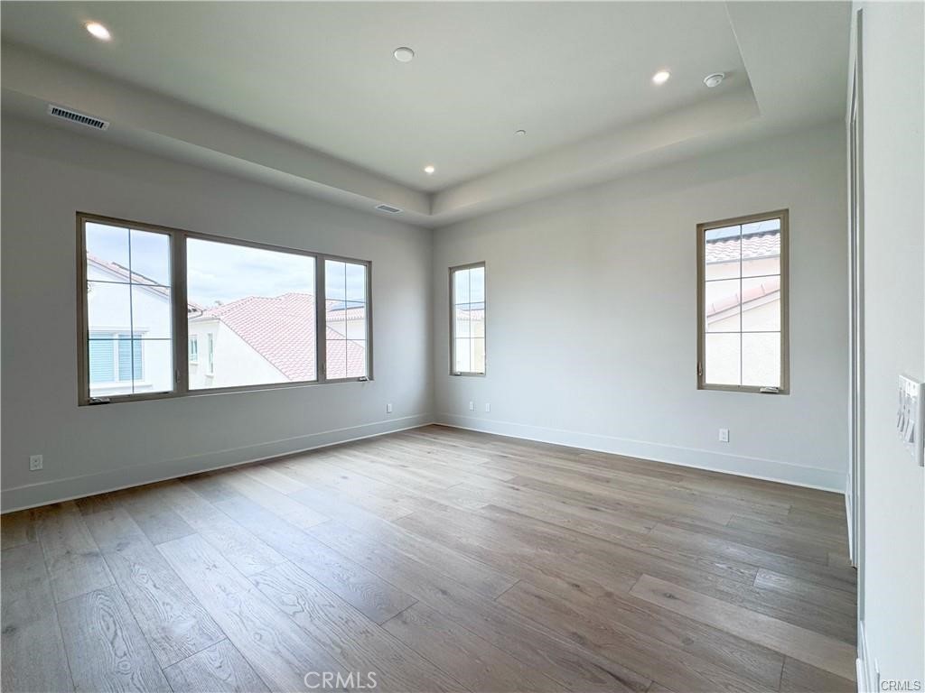 groves - Residential Lease