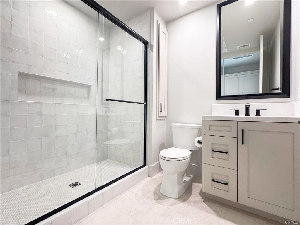 groves - Residential Lease
