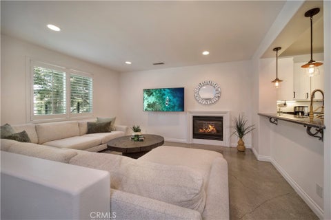 Tiny photo for 125 Nantucket Lane, Aliso Viejo, CA 92656 (MLS # OC26157385)