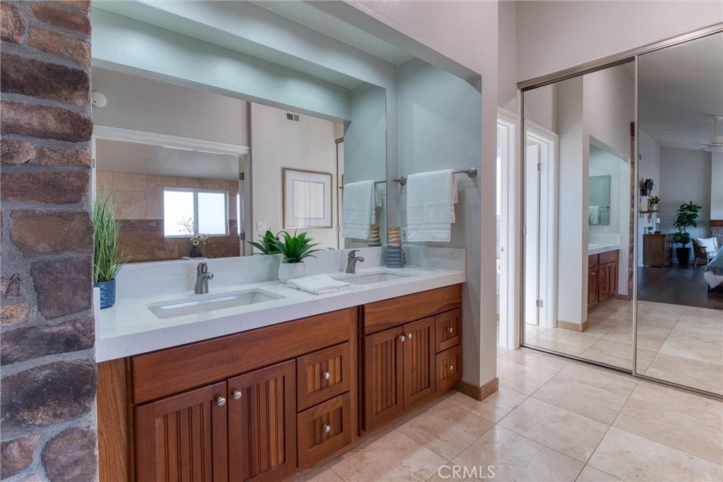24881 Hendon Street, Laguna Hills CA 92653 - Photo 18