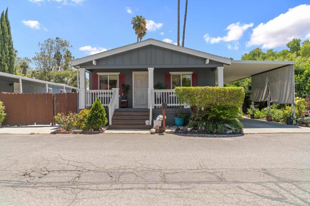 3637 Snell Avenue