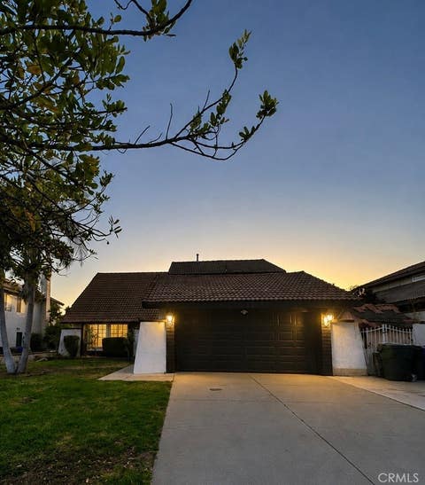 Property photo of 1527 Fairwood Way, Upland, CA 91786