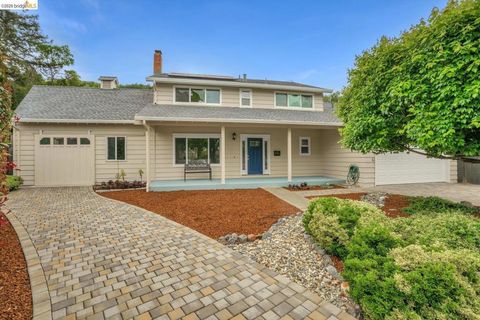 Photo of 1878 Polk ST St, Concord, CA 94521 (MLS # 41132008)