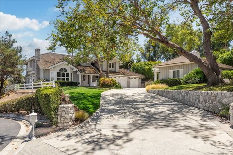 Photo of 1 Colina Lane, Palos Verdes Peninsula, CA 90274 (MLS # PV26134345)
