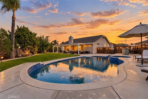 Photo of 25586 Corte Colina, Murrieta, CA 92563 (MLS # SW26219842)