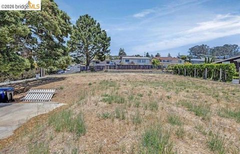 Photo of 8246 Terrace Dr, El Cerrito, CA 94530 (MLS # 41130497)