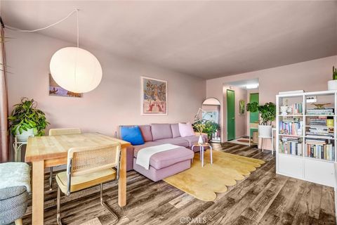Photo of 528 Cedar AVE #3A, Long Beach, CA 90802 (MLS # PW26114798)