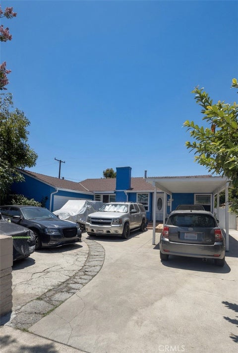Photo of 1202 N Townsend ST, Santa Ana, CA 92703 (MLS # SW26151385)