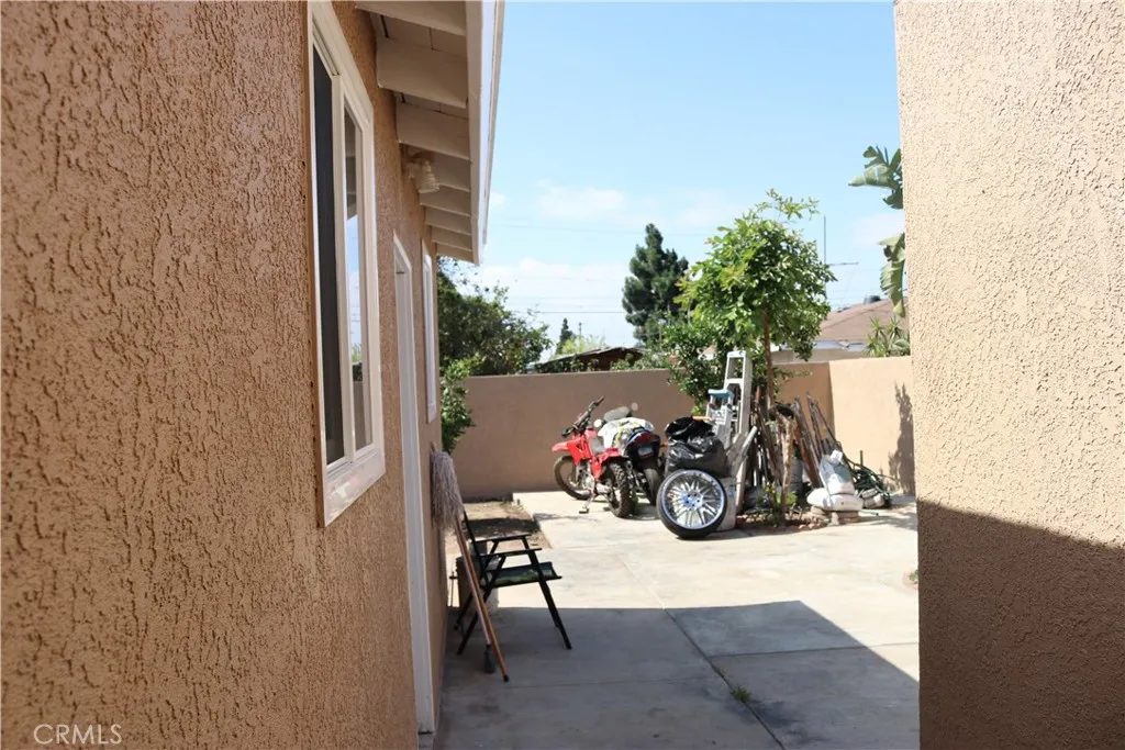 Inglewood, California 90304, United States, 3 Bedrooms Bedrooms, ,2 BathroomsBathrooms,Residential,Active,192102