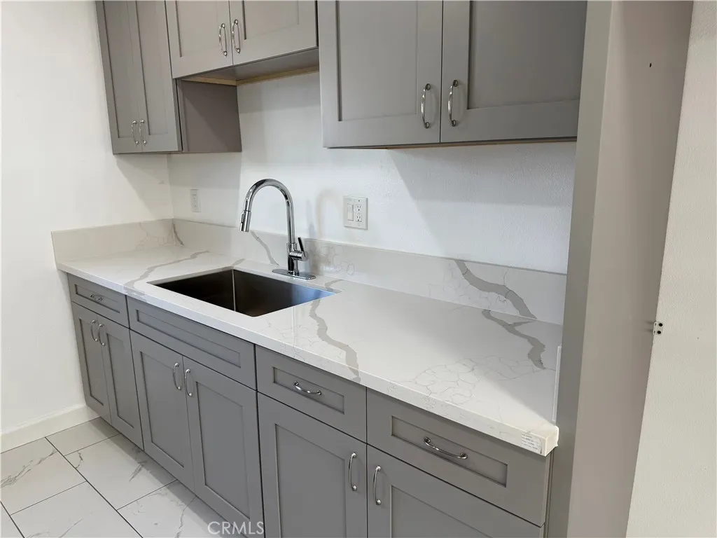 Inglewood, California 90304, United States, 3 Bedrooms Bedrooms, ,2 BathroomsBathrooms,Residential,Active,192102