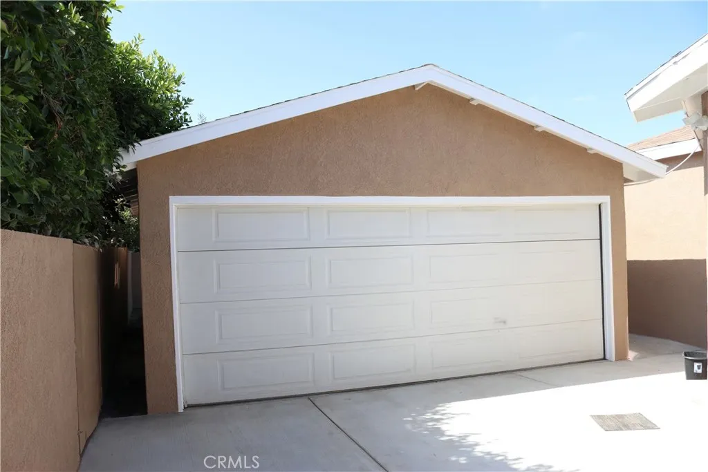 Inglewood, California 90304, United States, 3 Bedrooms Bedrooms, ,2 BathroomsBathrooms,Residential,Active,192102