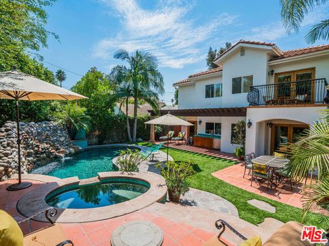 Photo of 4520 TYRONE Avenue, Sherman Oaks, CA 91423 (MLS # 26633805)