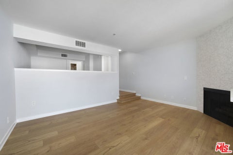 Tiny photo for 7320 Hawthorn Avenue #319, Los Angeles, CA 90046 (MLS # 26861725)