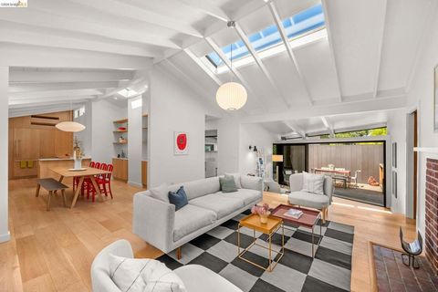 Photo of 655 Vistamont Avenue AVE, Berkeley, CA 94708 (MLS # 41133683)