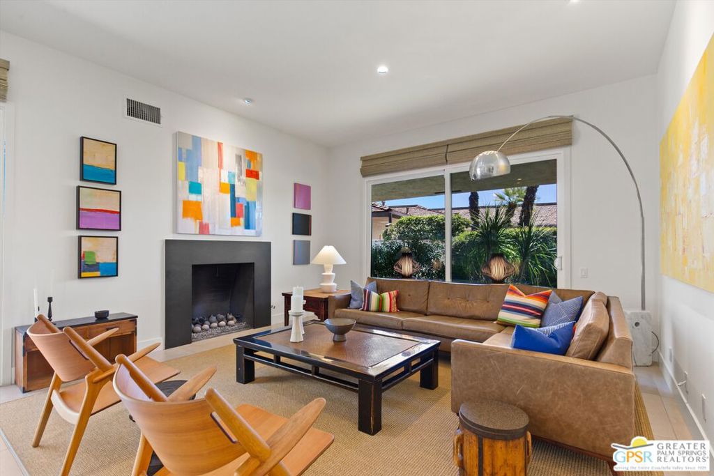 1 Seton Court