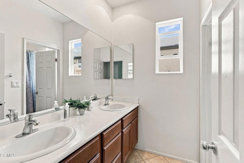 Tiny photo for 1143 Ambrosia Street, Oxnard, CA 93030 (MLS # V1-38272)