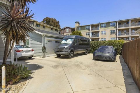 Tiny photo for 168 S Palm Street, Ventura, CA 93001 (MLS # V1-34447)