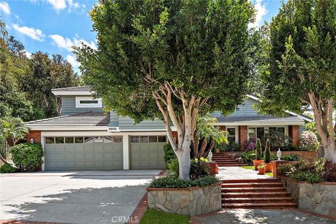 25122 Black Horse Lane Laguna Hills CA 92653