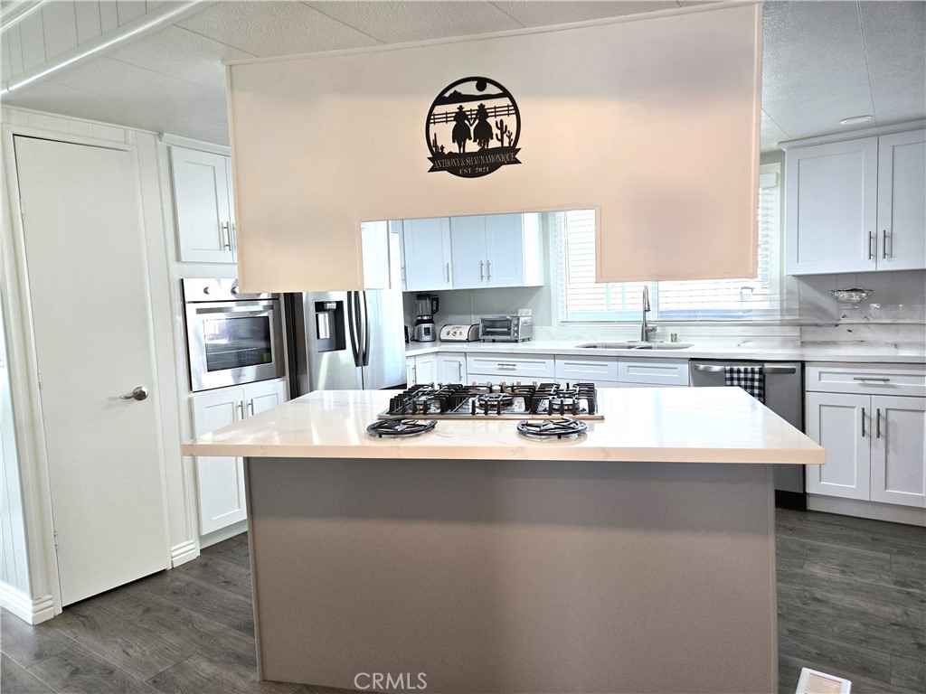 1001 W Lambert Road 153