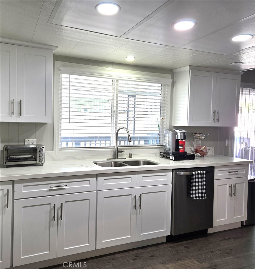 1001 W Lambert Road 153