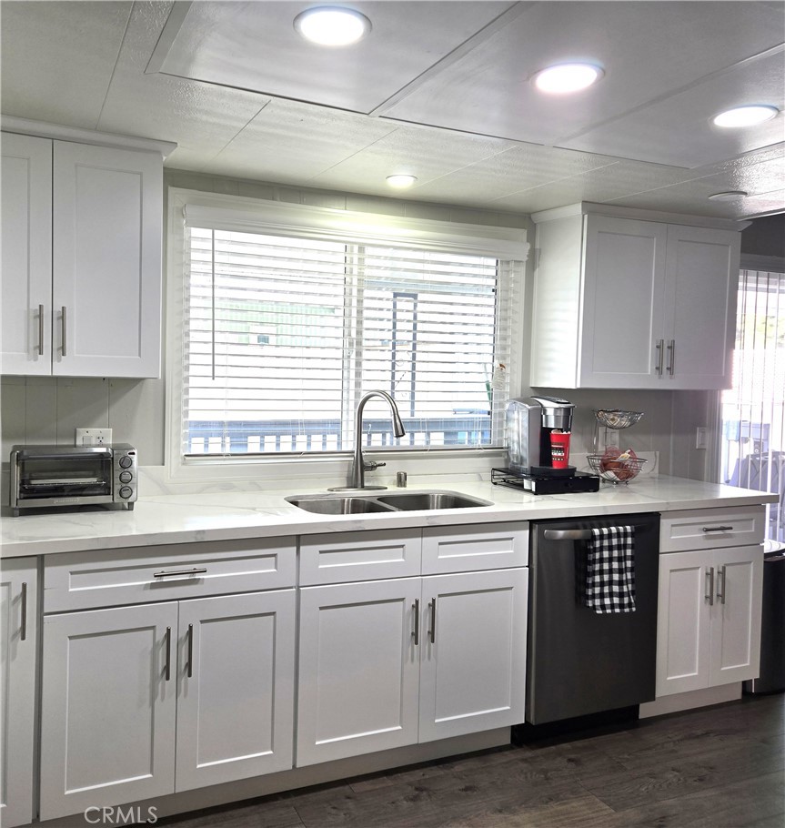 1001 W Lambert Road 153