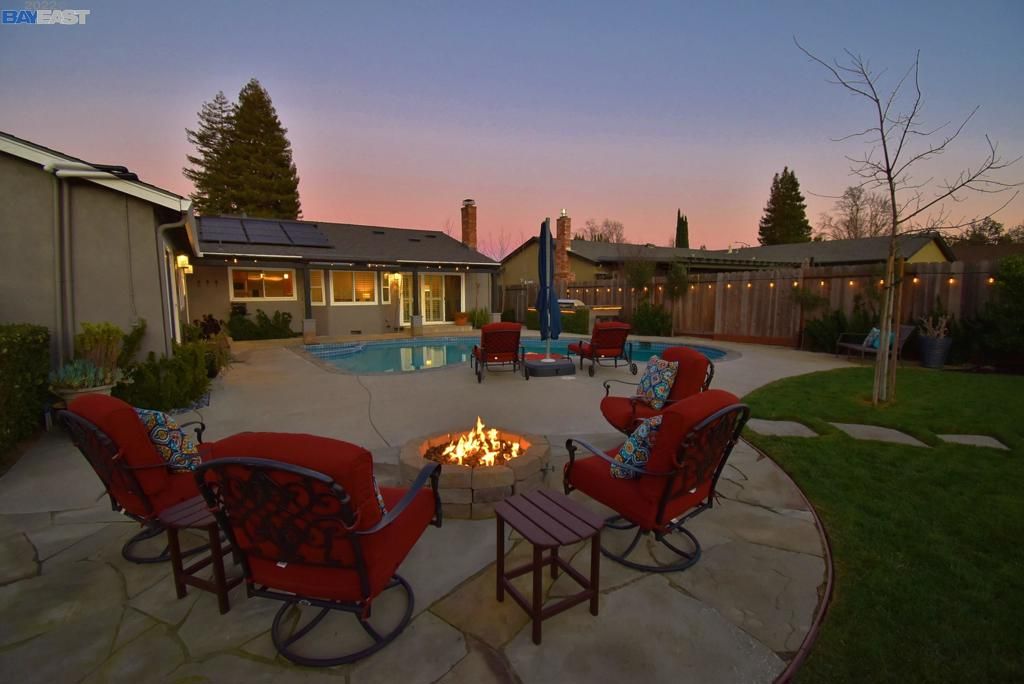 listing image 130723944214314849770