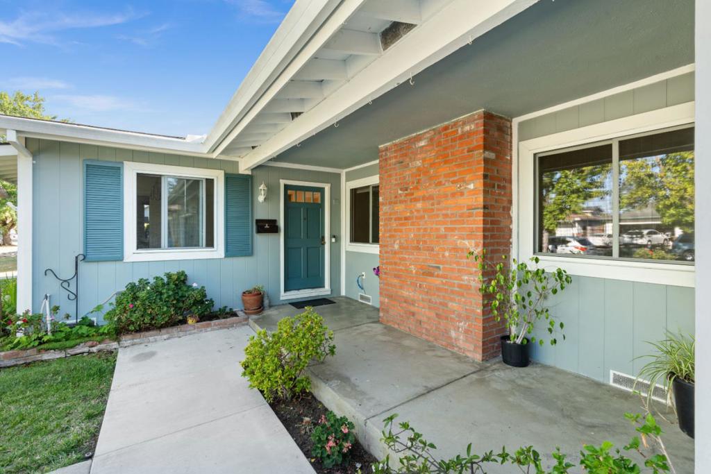 Properties 2 1607 Clarkspur Lane