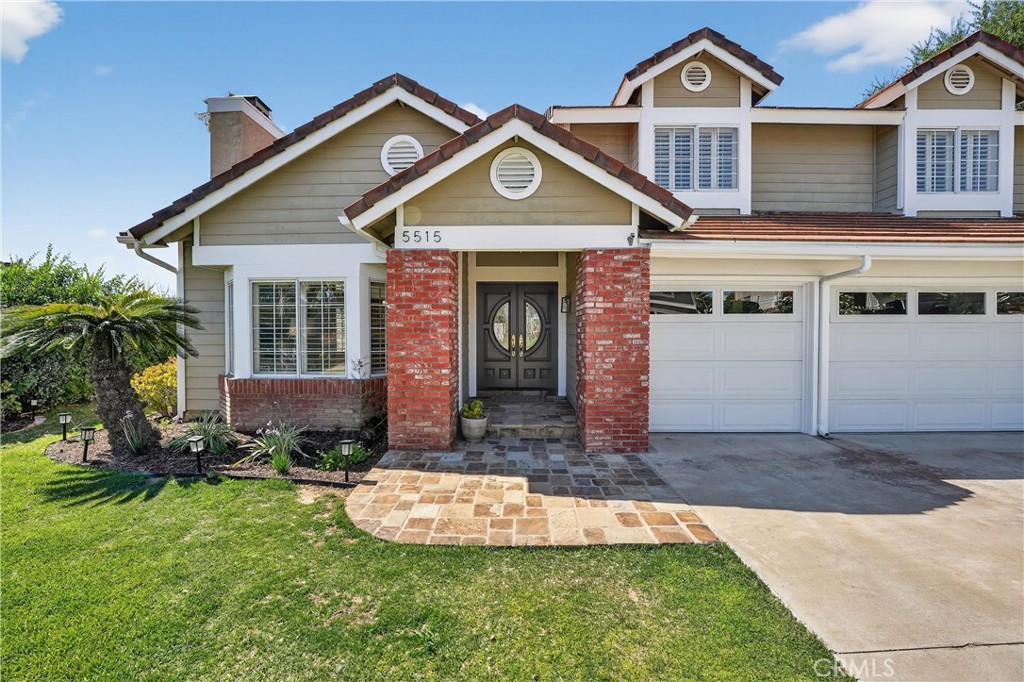 5515 Camino Vista