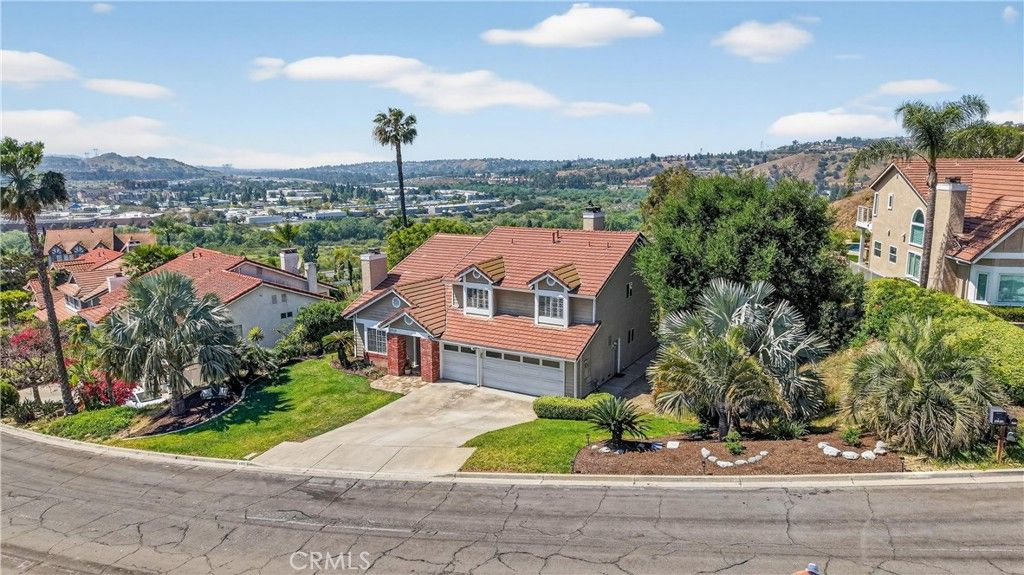 Photo of 5515 Camino Vis, Yorba Linda, CA 92887 (MLS # PW26066071)
