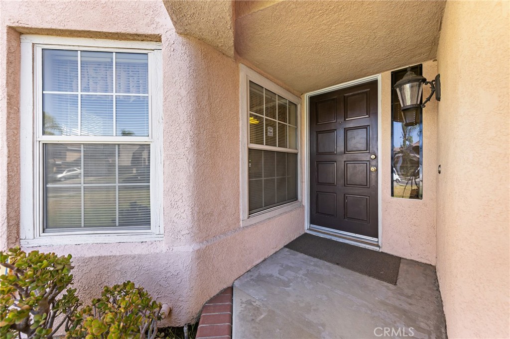 827 Oakhurst Drive
