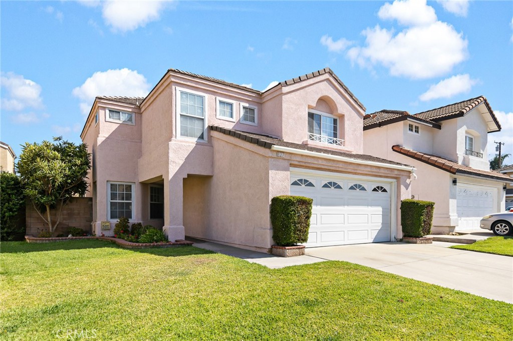 827 Oakhurst Drive