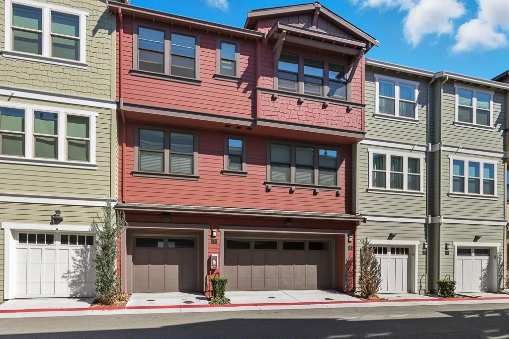 Photo of 922 Magnolia Terrace #8, Sunnyvale, CA 94086 (MLS # ML82021864)