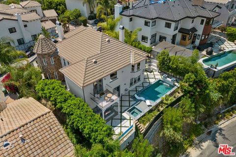 Photo of 21615 Medina Estates Drive, Woodland Hills, CA 91364 (MLS # 25501935) Photo of 21615 Medina Estates Drive, Woodland Hills, CA 91364 (MLS # 25501935)