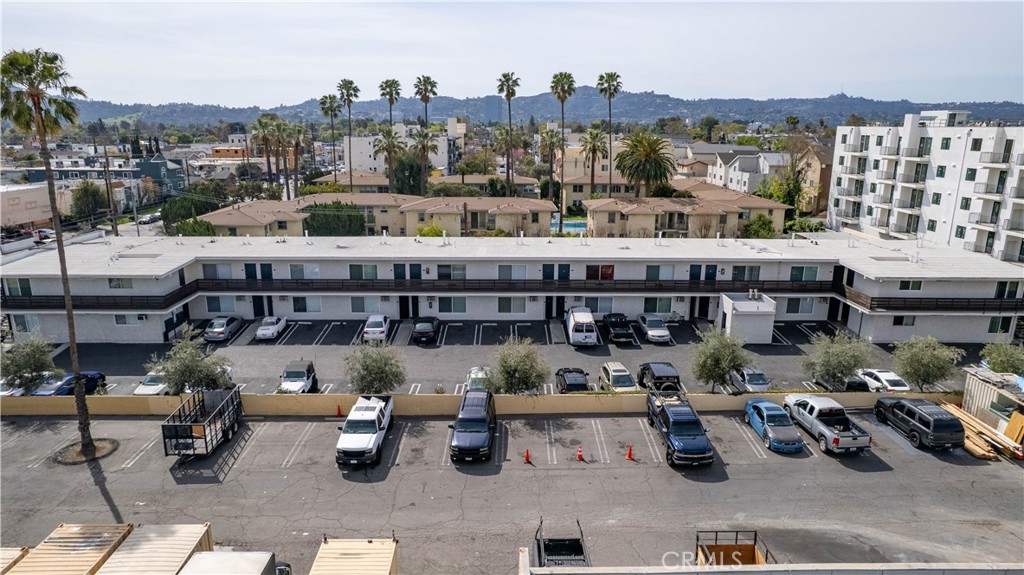 5331 Cahuenga Boulevard