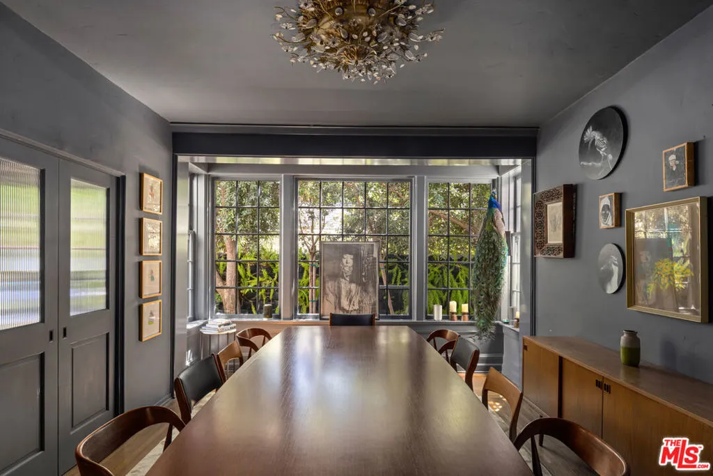 Los Angeles, California 90049, United States, 6 Bedrooms Bedrooms, ,7 BathroomsBathrooms,Residential,Active,204413