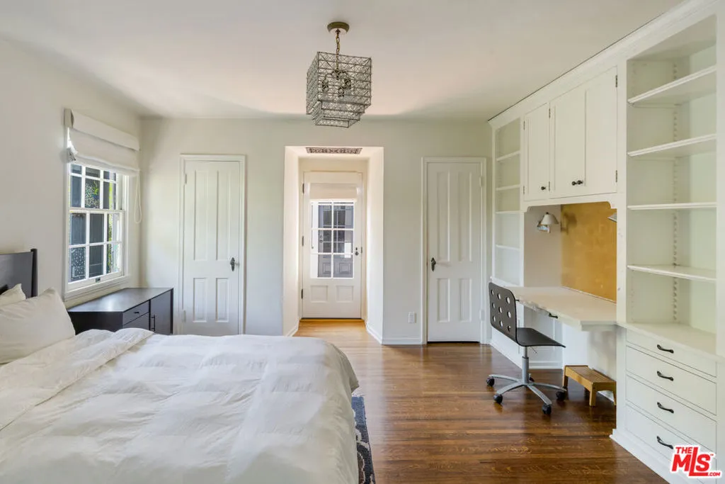 Los Angeles, California 90049, United States, 6 Bedrooms Bedrooms, ,7 BathroomsBathrooms,Residential,Active,204413