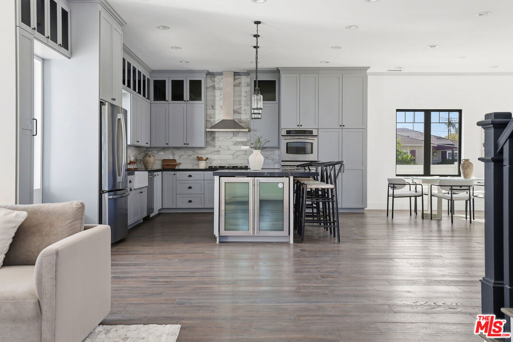 6032 Goodland Avenue