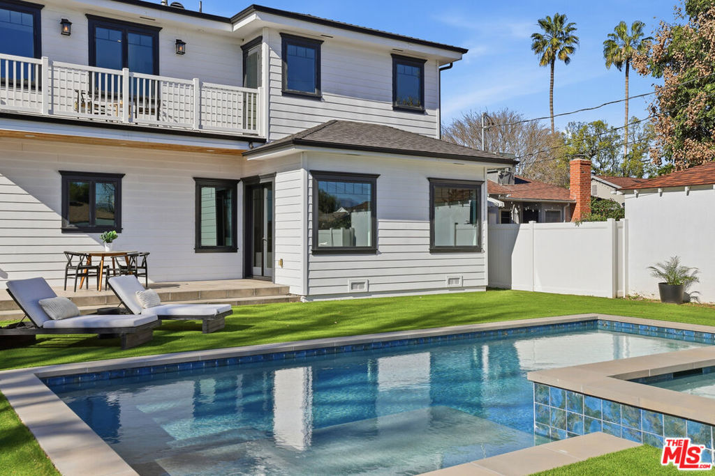 6032 Goodland Avenue