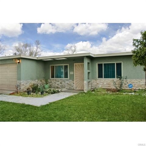 2820 N E Street San Bernardino CA 92405