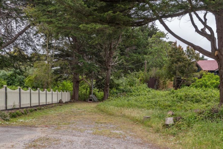 West of Highway 1 in Moss Beach. This mostly level lot is situated at the end of an attractive Westside coastal, unpaved street on Oak Avenue. A unique opportunity to own a quaint parcel of land to build your primary or secondary home. Walking distance to the Fitzgerald Marine Reserve, tide pools, the Moss Beach Distillery and more. Golden Gate National Recreation Area (GGNRA) of San Mateo County offers many hiking, biking and beach activities minutes from this property. Buyer to verify costs for sewer and water with the Montara Water and Sanitary District (MWSD) and County of San Mateo for building permits and approval. The local attractions and charm of Downtown Half Moon Bay, the Princeton Harbor and many outdoor recreation areas are awaiting you.