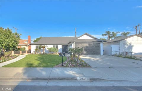 Photo of 752 -754 Rio Del Sol Avenue, Montebello, CA 90640 (MLS # WS26123178)