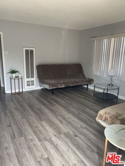 Photo of 544 W 41st Drive #1, Los Angeles, CA 90037 (MLS # 26642113)