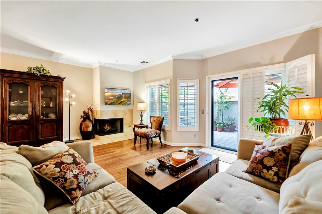 1310 E Orange Grove Boulevard 115
