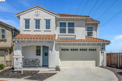 Photo of 2754 Lily Ct, Antioch, CA 94531 (MLS # 41132596)