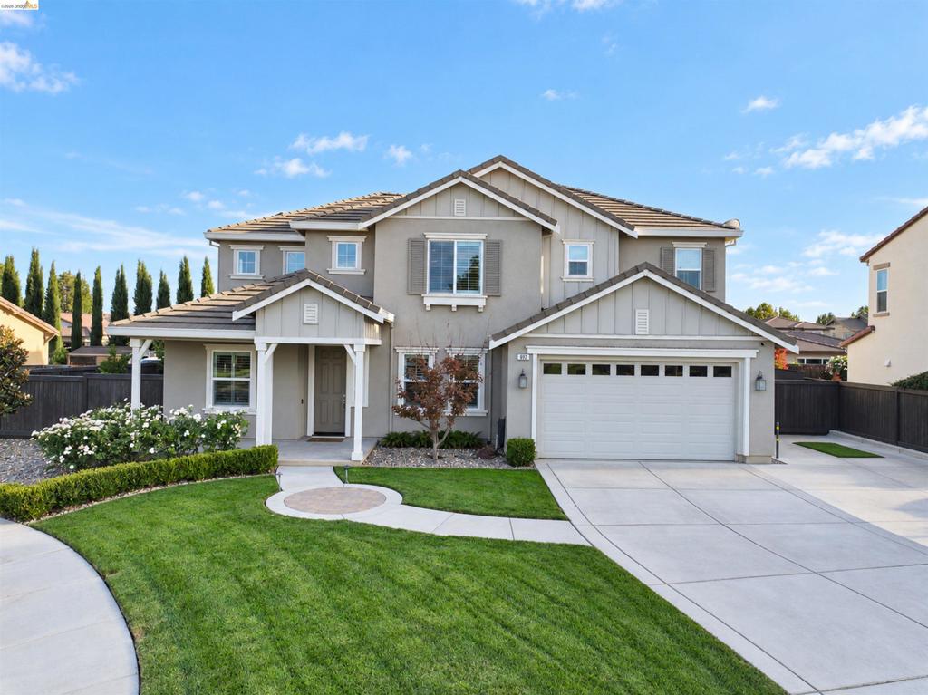 682 Norwood Ct
