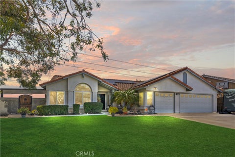 Photo of 3906 N Flame Tree AVE, Rialto, CA 92377 (MLS # CV26119447)