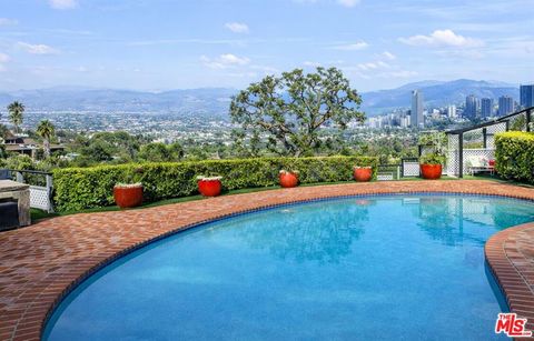 Photo of 3467 Wrightwood Drive, Studio City, CA 91604 (MLS # 26828815)